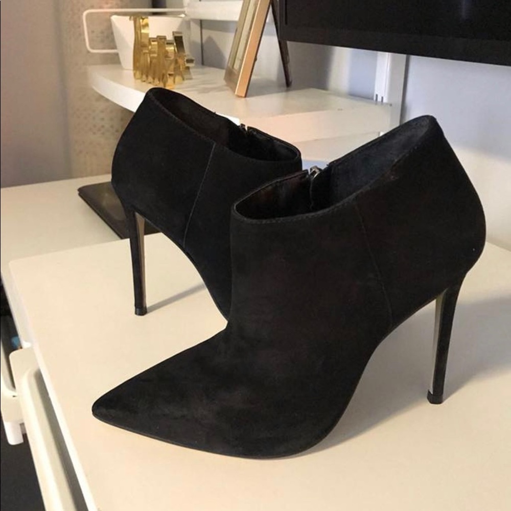 Black heels